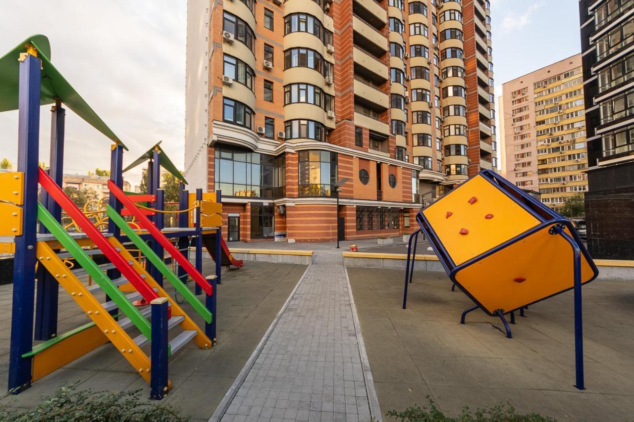 New Building Near Arena City Lesi Ukrainky 7A Kiew Exterior foto